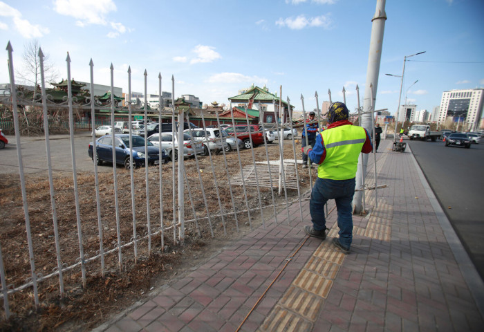 About 6.9 km of fences demolished in 88 locations