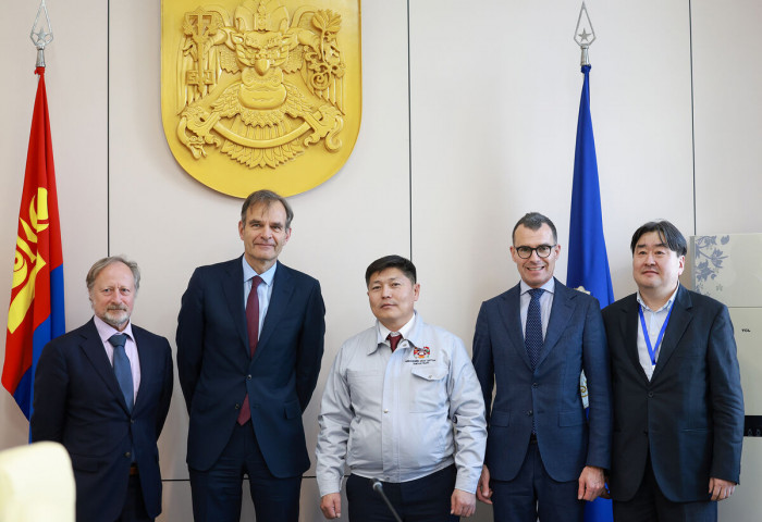 Meeting held with Ambassadors of Belgium, Luxembourg and the Netherlands