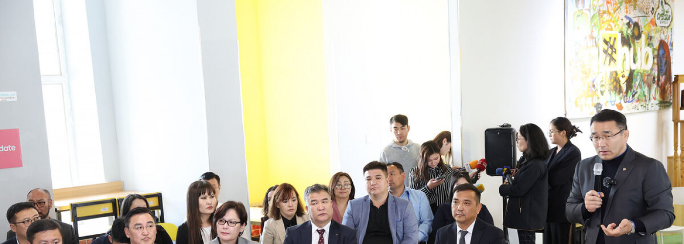 D.Sumiyabazar: Improvement of the quality and availability of public transport to be supported in all ways