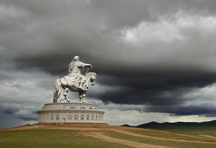 The Equiestran Statue of Chinggis Khaan