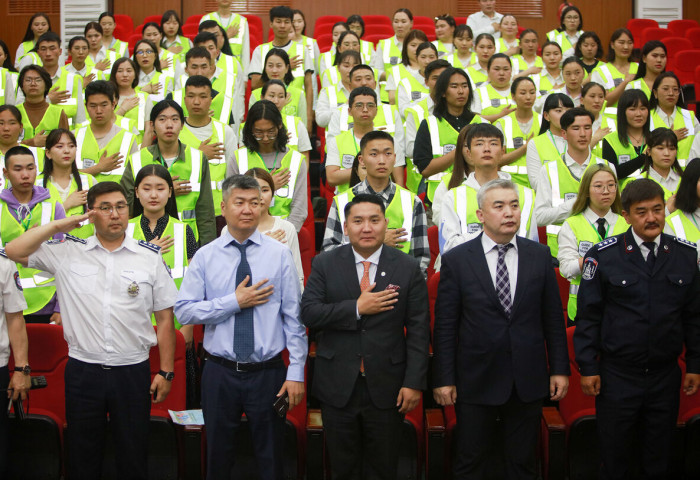 One hundred fifty student polices started to work in Ulaanbaatar