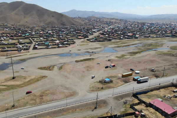 4.27 km of road to be built from Uliastai to Shar Khad