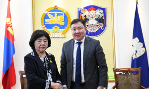 Taeko Imanaga awarded with “Badge of Honor” of Ulaanbaatar city
